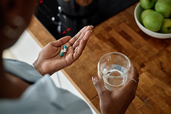 SSRI Use and Tummy Tuck Hematoma Risk: What the Research Says